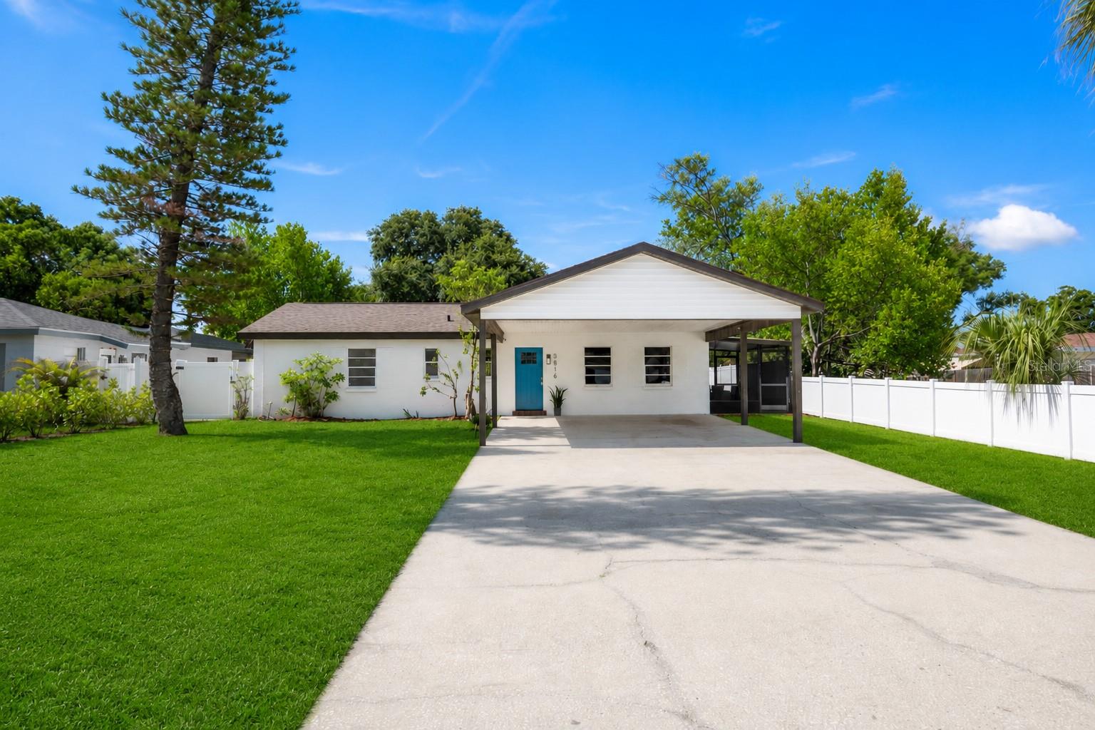 Photo of 3816 W PAXTON AVENUE TAMPA FL 33611