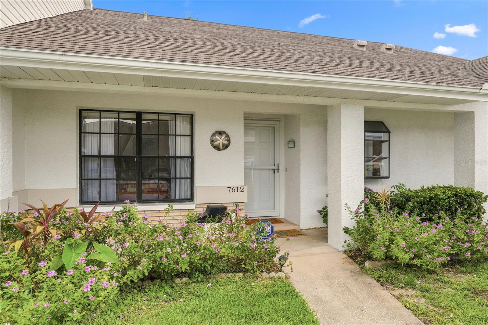 Photo of 7612 OAKMONT LANE NEW PORT RICHEY FL 34654