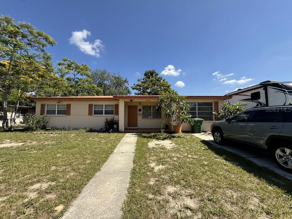 Photo of 1814 HEATHER AVENUE TAMPA FL 33612