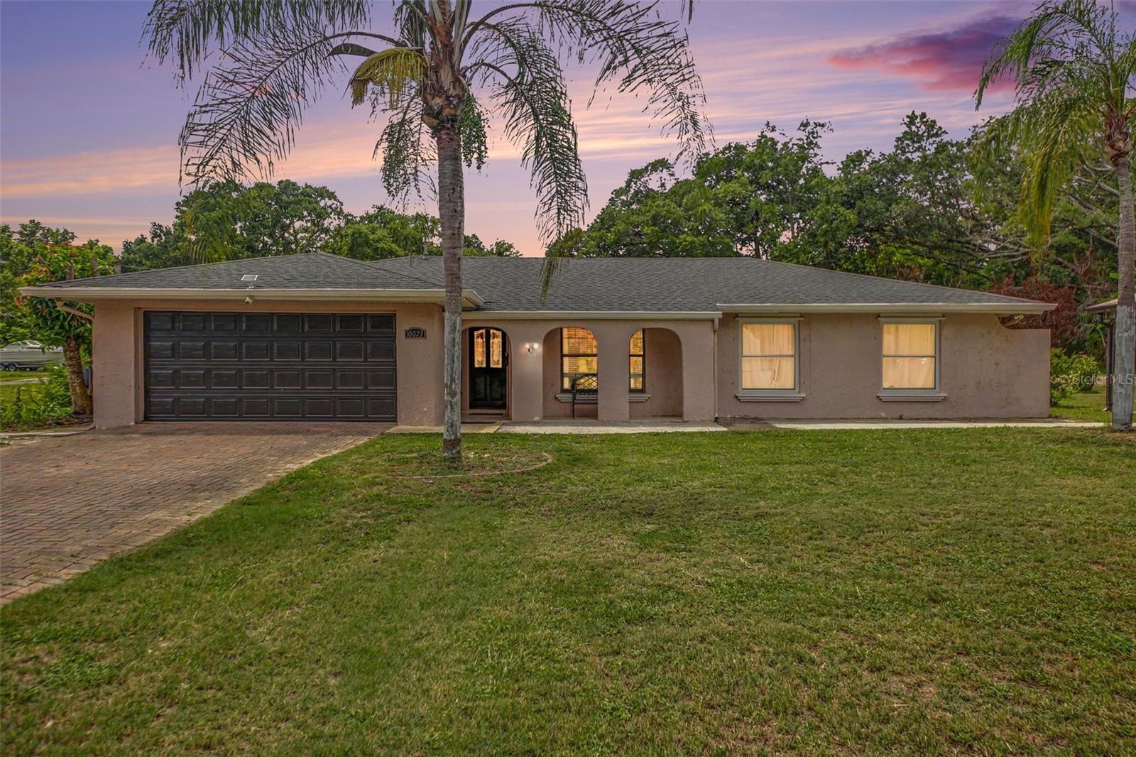 Photo of 10073 LAKE MEADOW ROAD APOPKA FL 32703