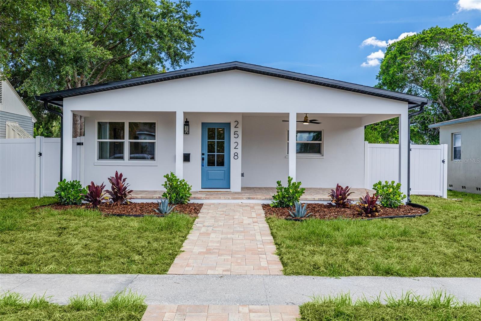 Photo of 2528 4TH AVENUE ST PETERSBURG FL 33712