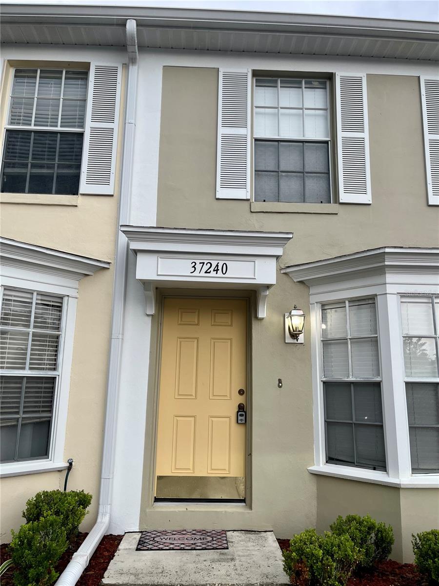 Photo of 37240 EMBASSY PARK LANE DADE CITY FL 33525