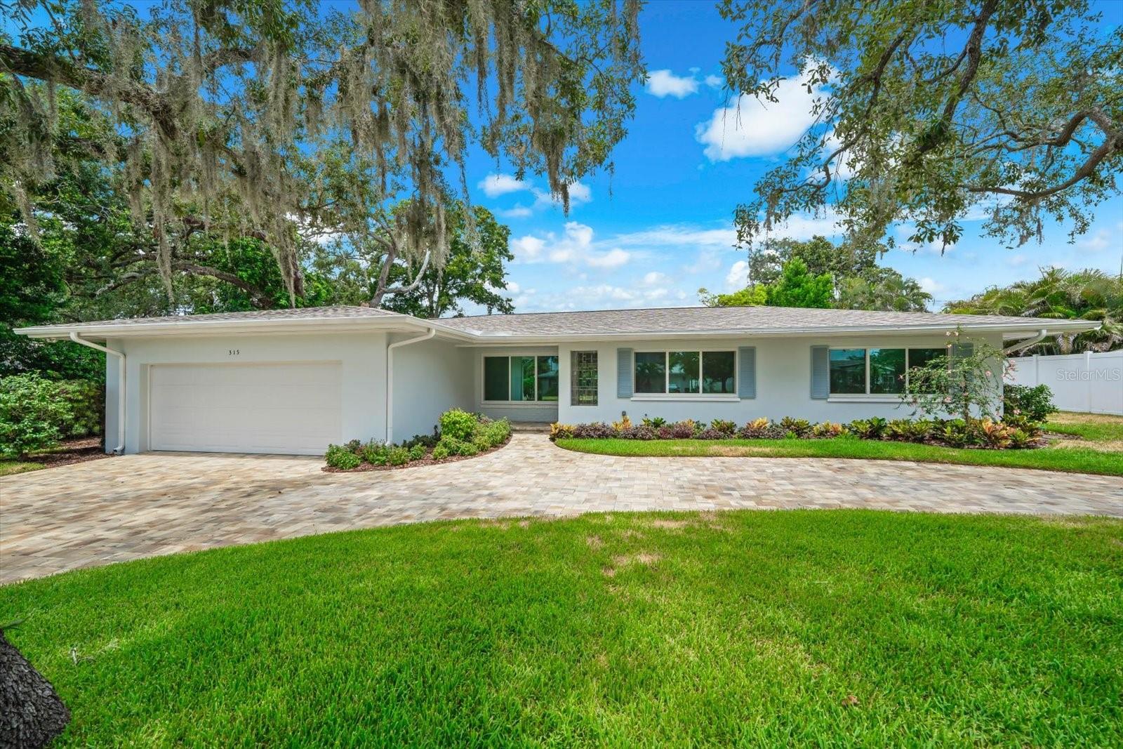 Photo of 315 ORANGEWOOD LANE LARGO FL 33770