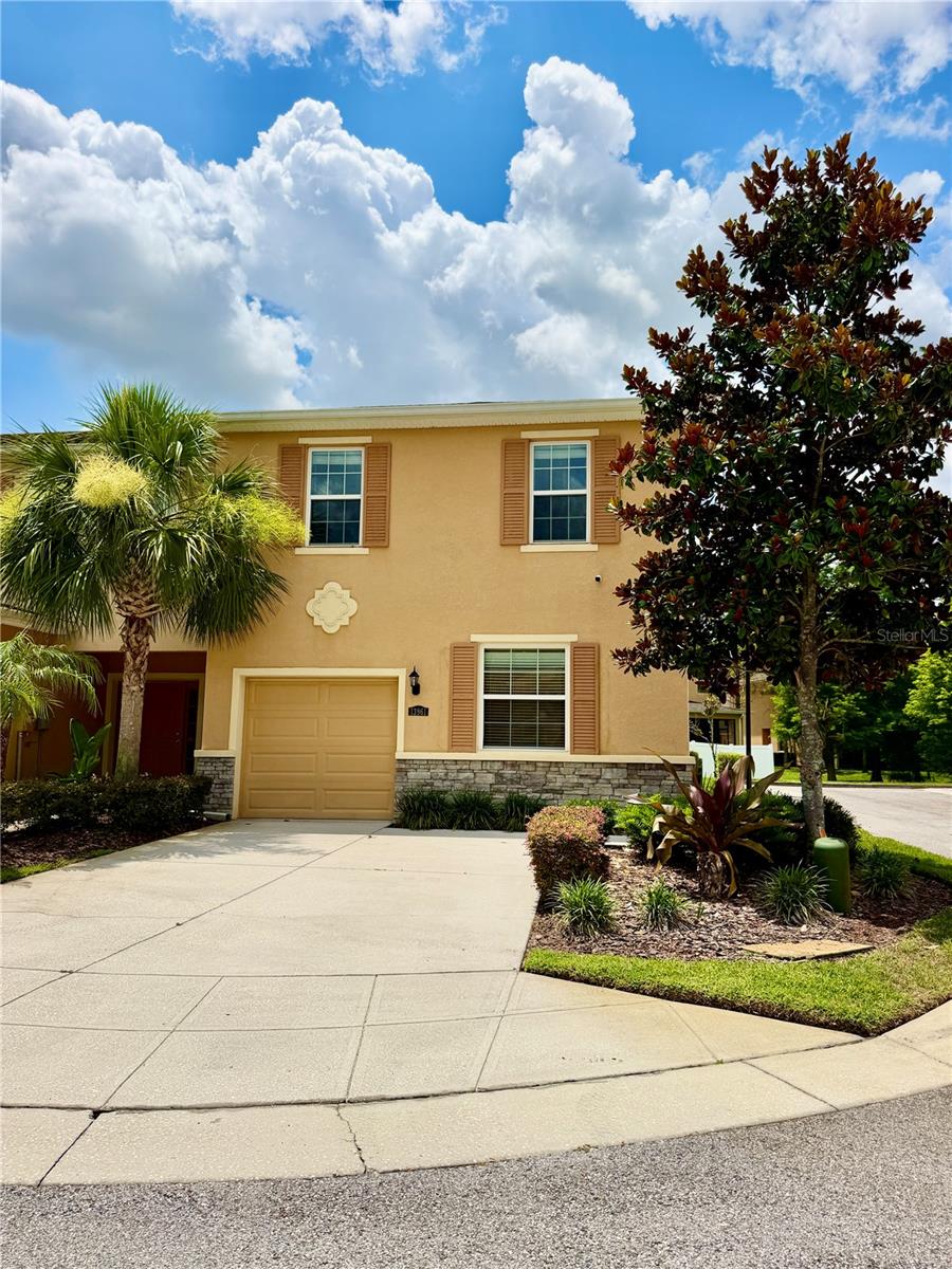 Photo of 13961 RIVER WILLOW PLACE TAMPA FL 33637
