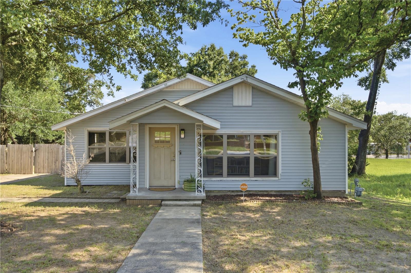 Photo of 2017 W BELMONT STREET PENSACOLA FL 32501