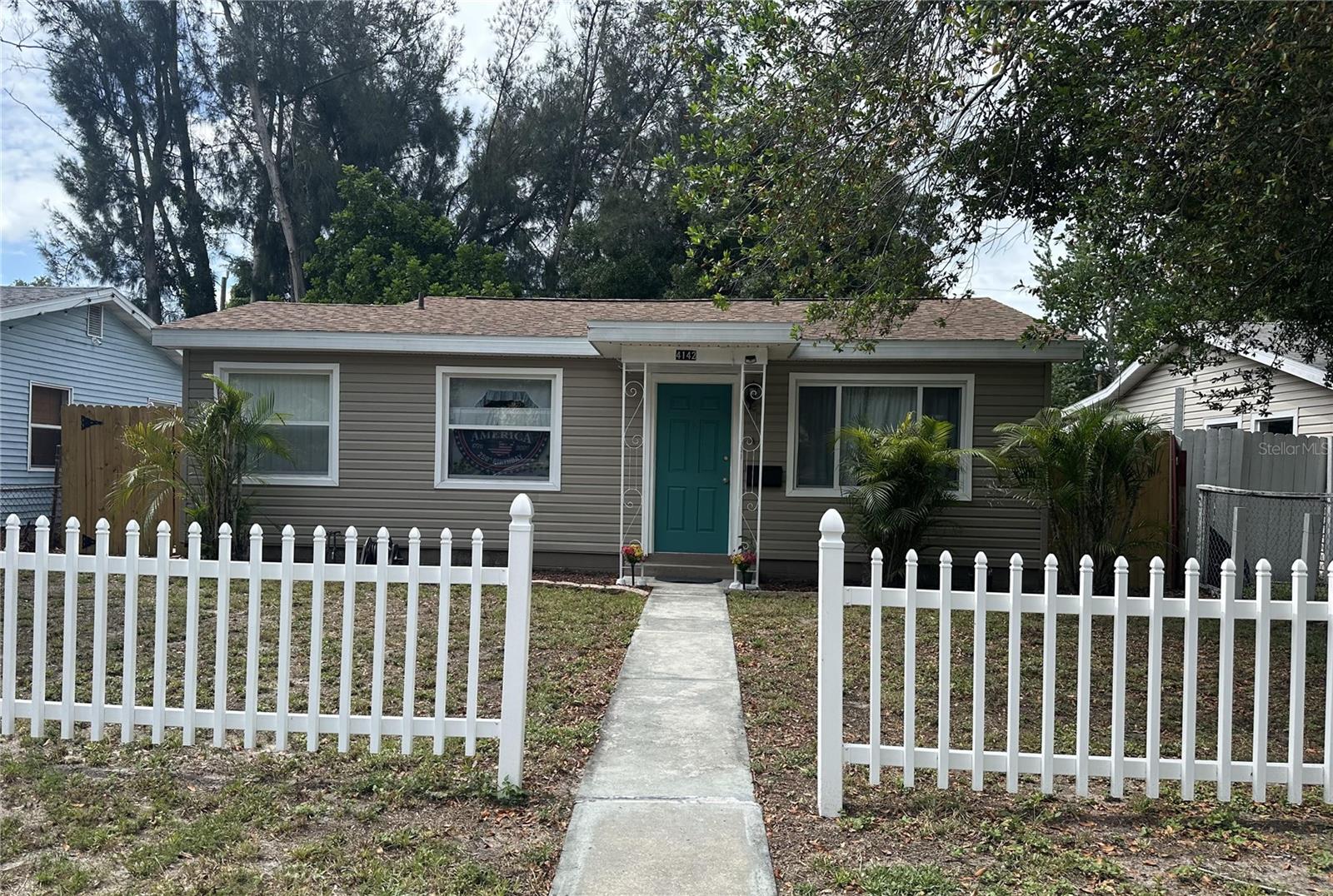 Photo of 4142 6TH AVENUE ST PETERSBURG FL 33713