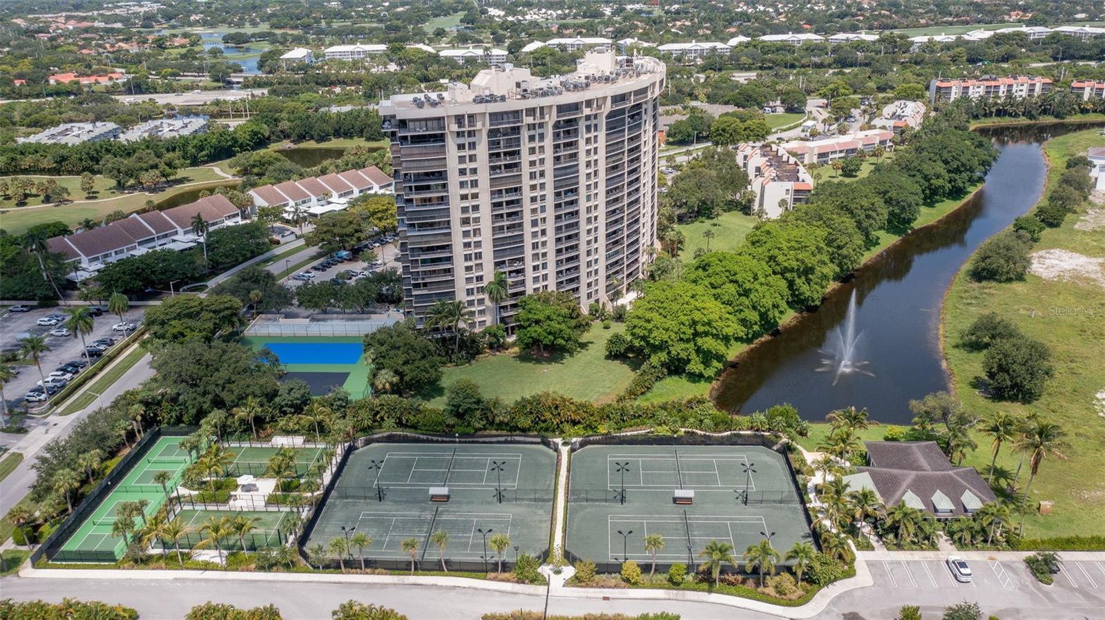 Photo of 2480 PRESIDENTIAL WAY #1801 WEST PALM BEACH FL 33401