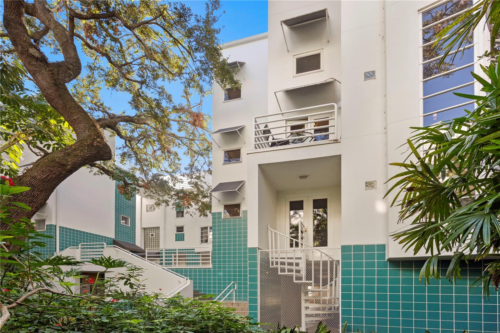 Photo of 4950 BAYSHORE BOULEVARD #13C TAMPA FL 33611