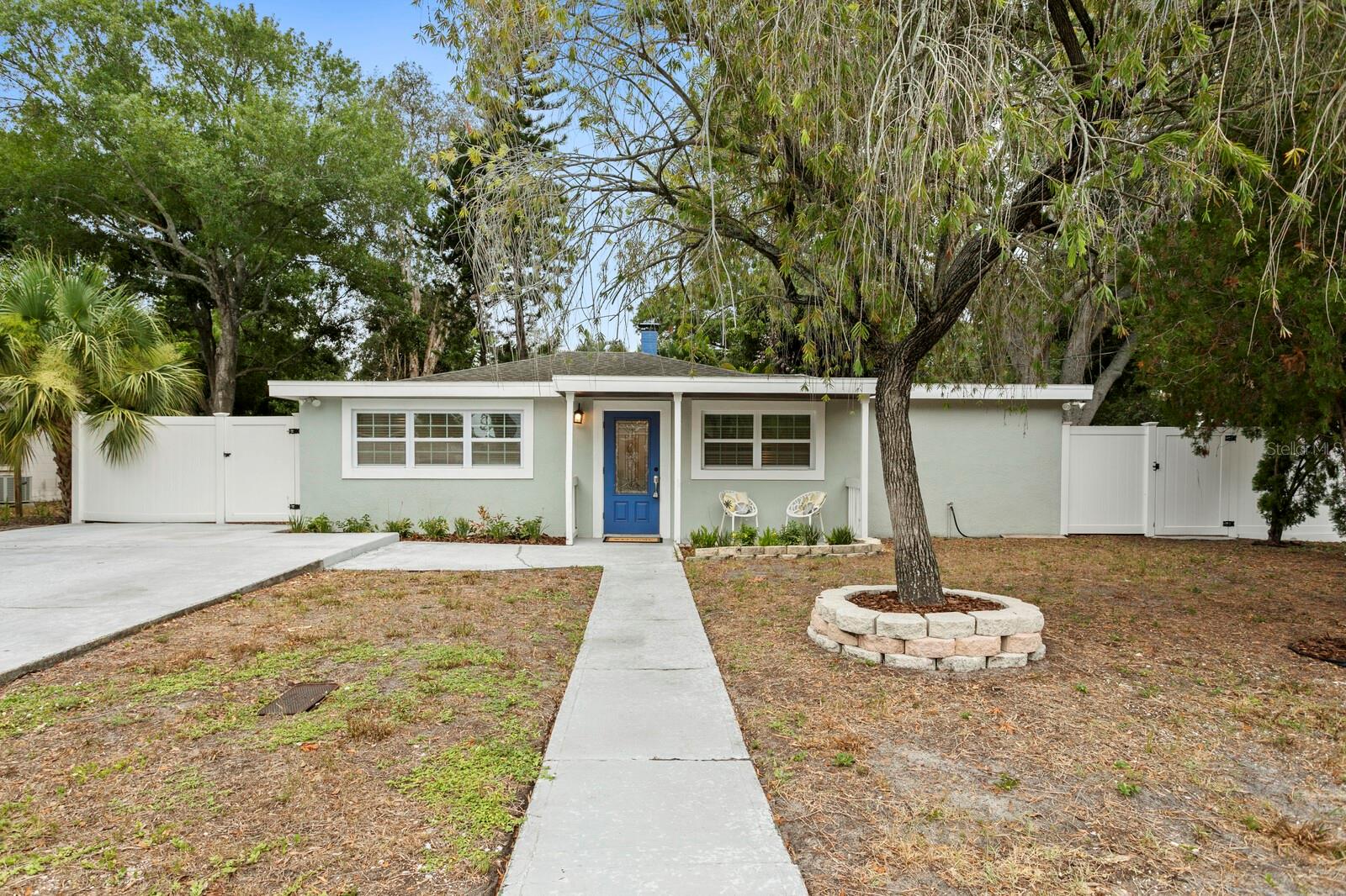 Photo of 3526 W PAUL AVENUE TAMPA FL 33611