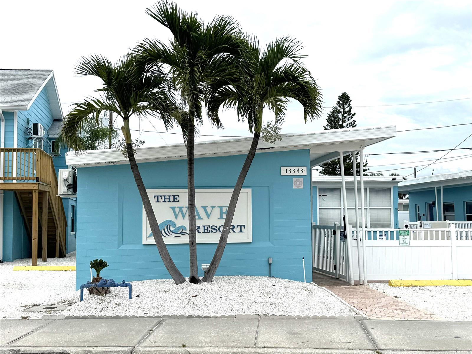 Photo of 13343 GULF BOULEVARD #B5 ST PETERSBURG FL 33708