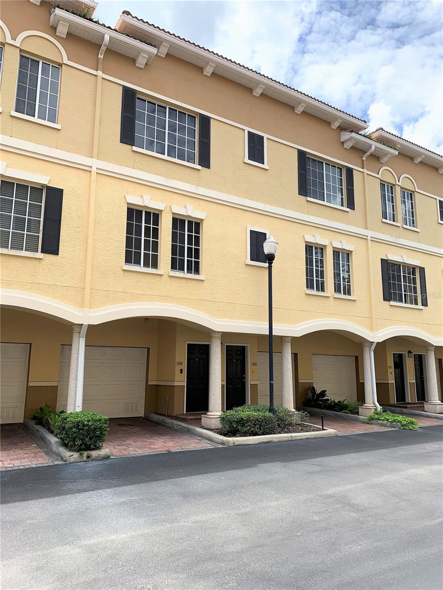 Photo of 5208 HAMPTON BEACH PLACE #5208 TAMPA FL 33609