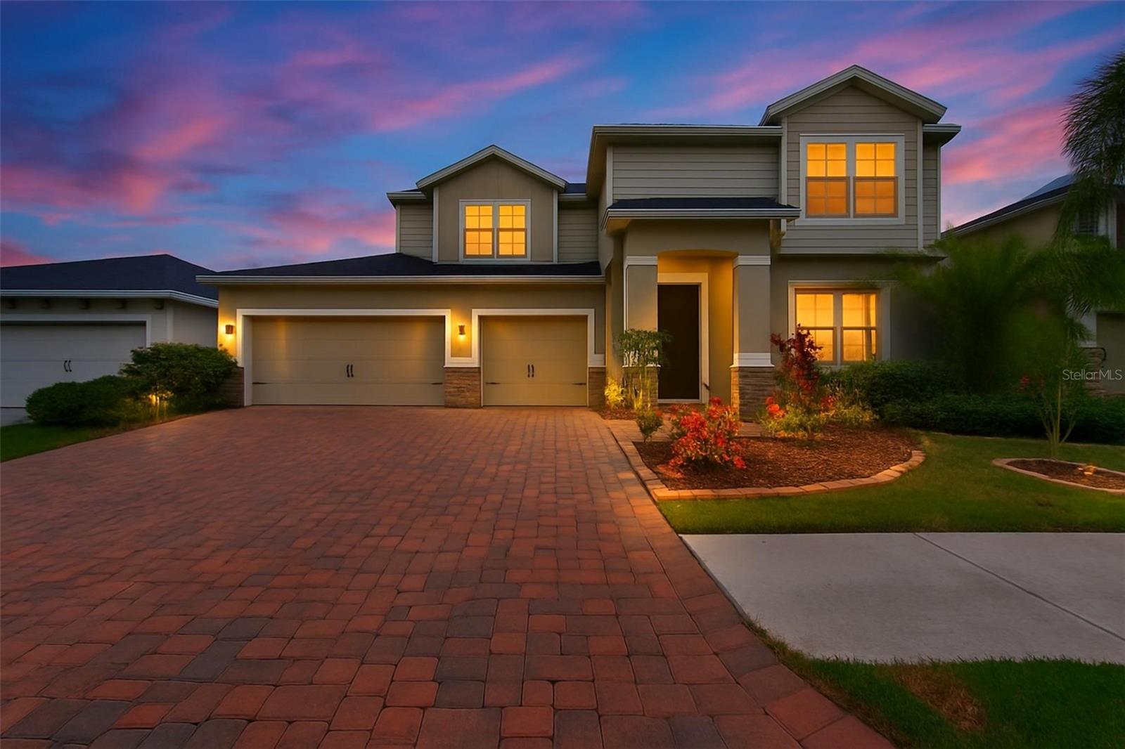 Photo of 11628 LAKE LUCAYA DRIVE RIVERVIEW FL 33579