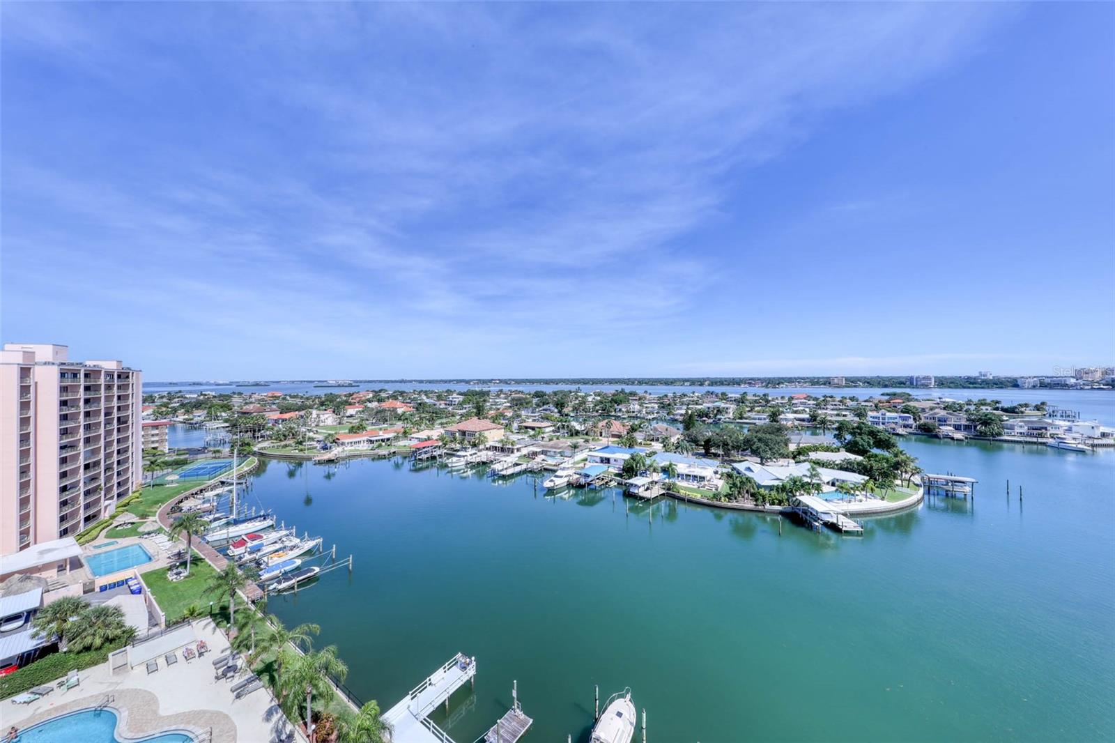 Photo of 31 ISLAND WAY #1404 CLEARWATER FL 33767