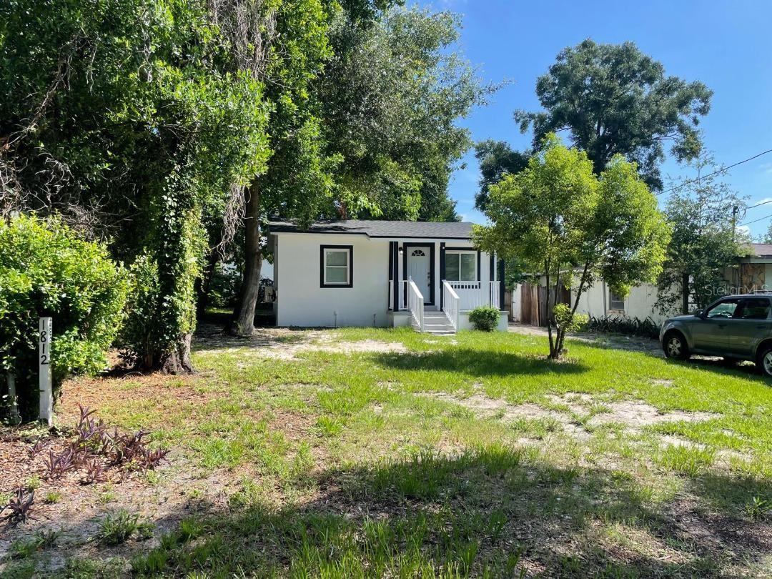 Photo of 1812 E OKALOOSA AVENUE TAMPA FL 33604