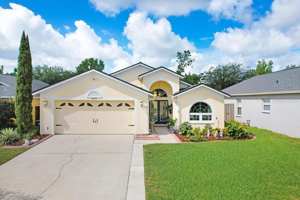Photo of 4619 TUCSON COURT VALRICO FL 33594
