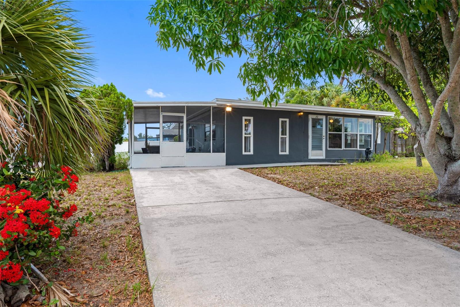 Photo of 72 LAKE SHORE DRIVE PALM HARBOR FL 34684