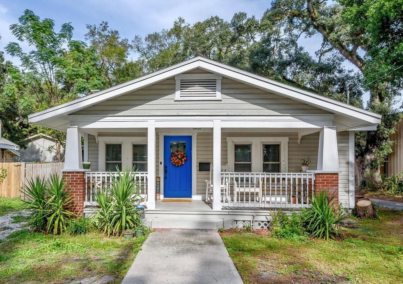 Photo of 806 E HAMILTON AVENUE TAMPA FL 33604