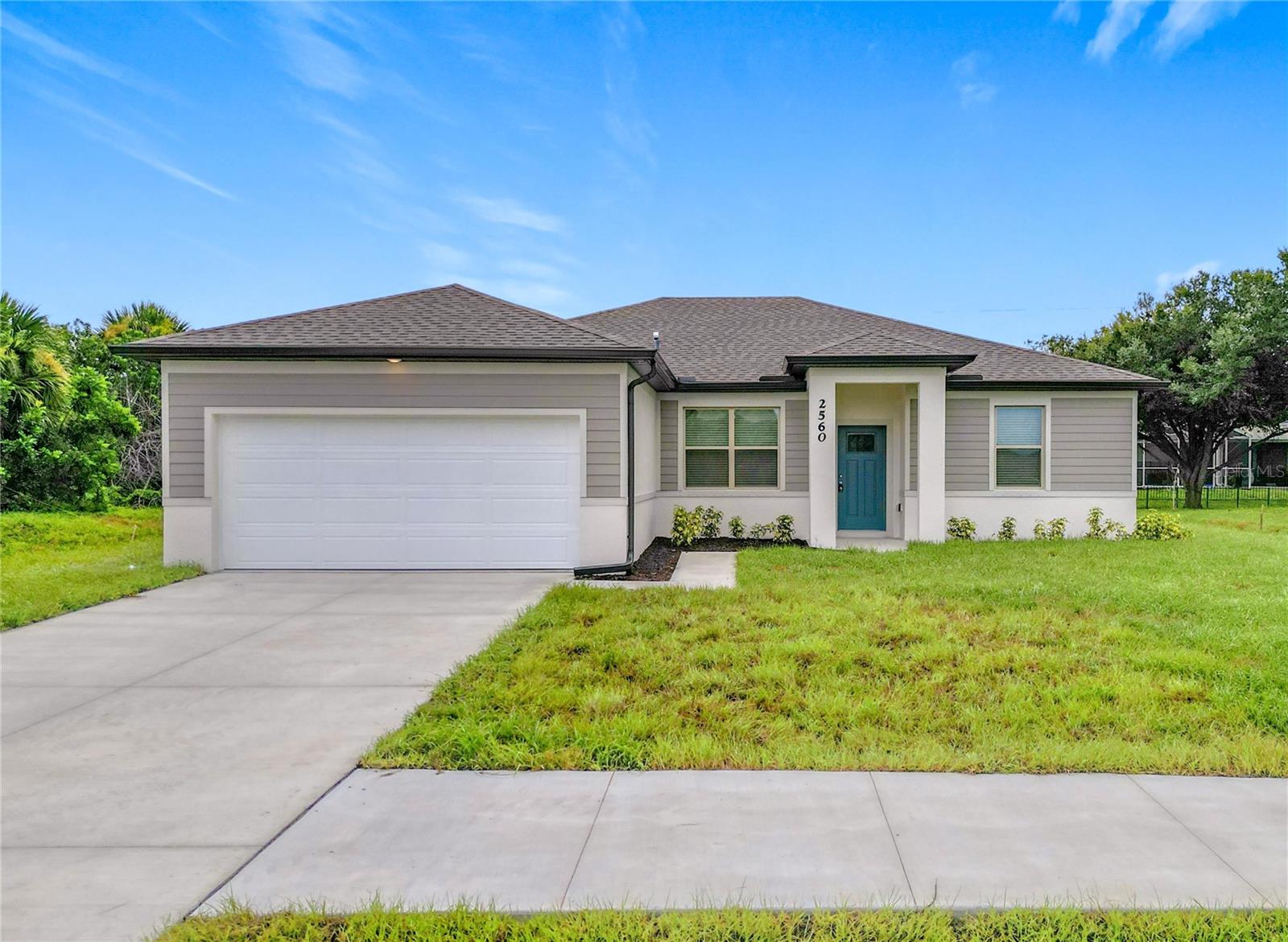 Photo of 2021 S CHAMBERLAIN BOULEVARD NORTH PORT FL 34286