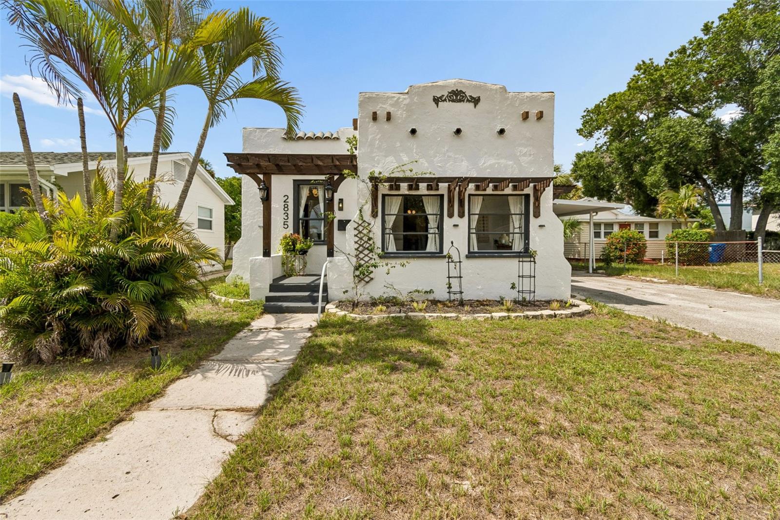 Photo of 2835 18TH AVENUE ST PETERSBURG FL 33713