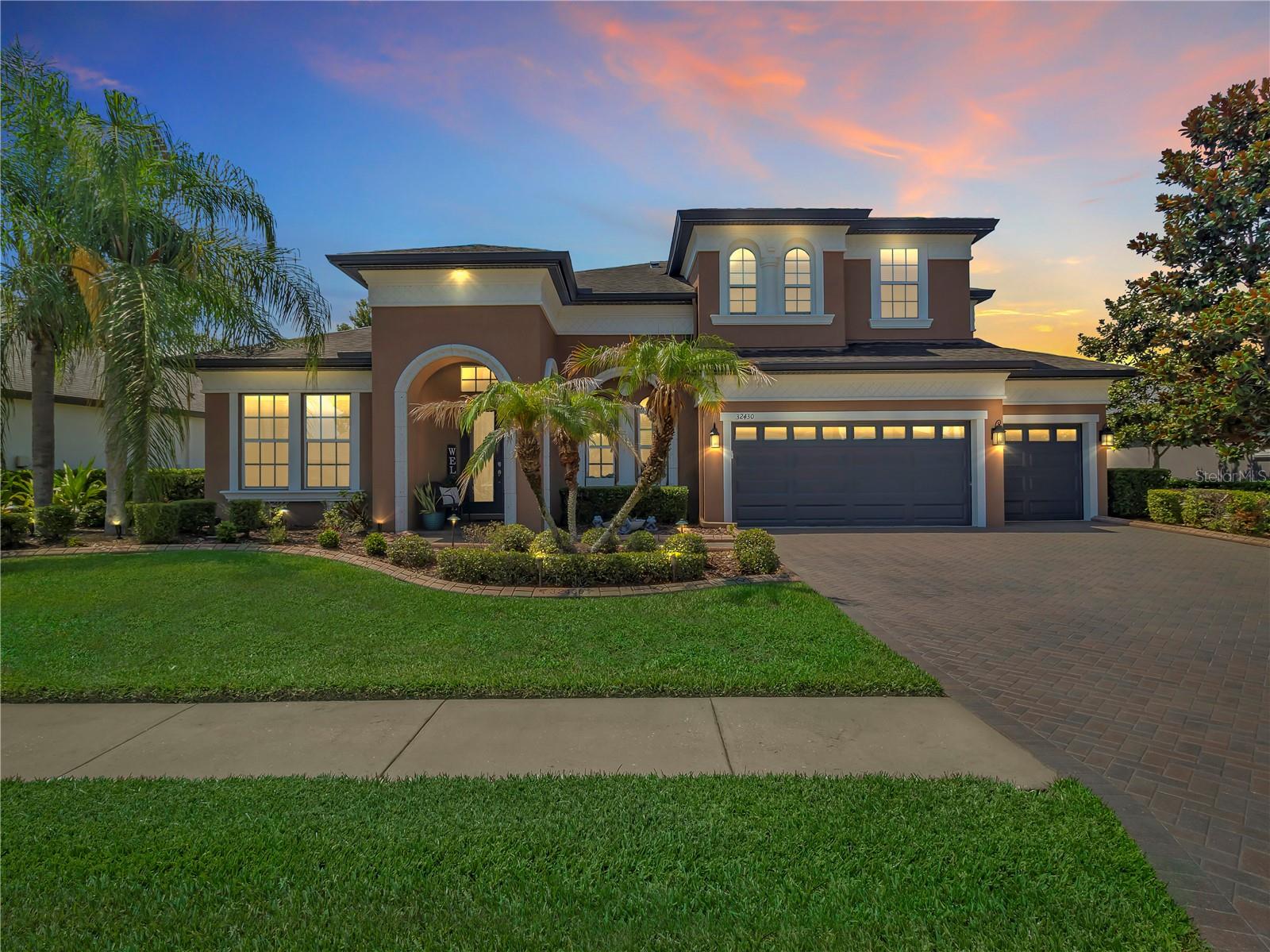 Photo of 32430 SILVERCREEK WAY WESLEY CHAPEL FL 33545