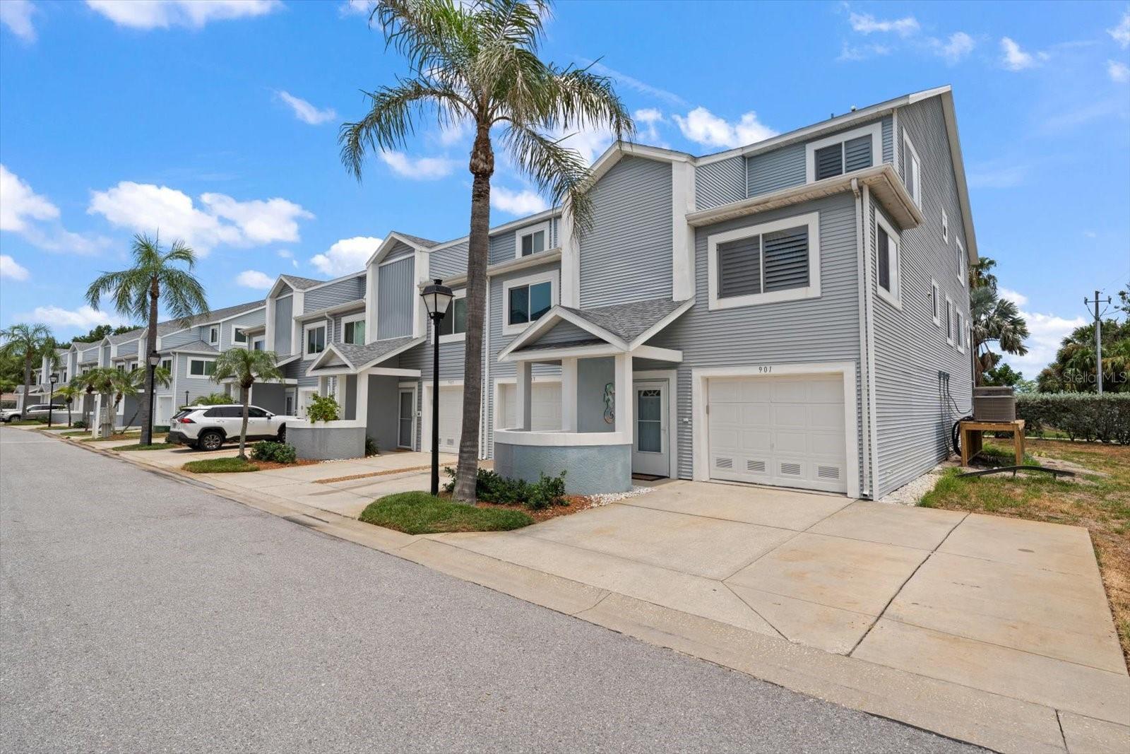 Photo of 901 HARBOUR HOUSE DRIVE INDIAN ROCKS BEACH FL 33785