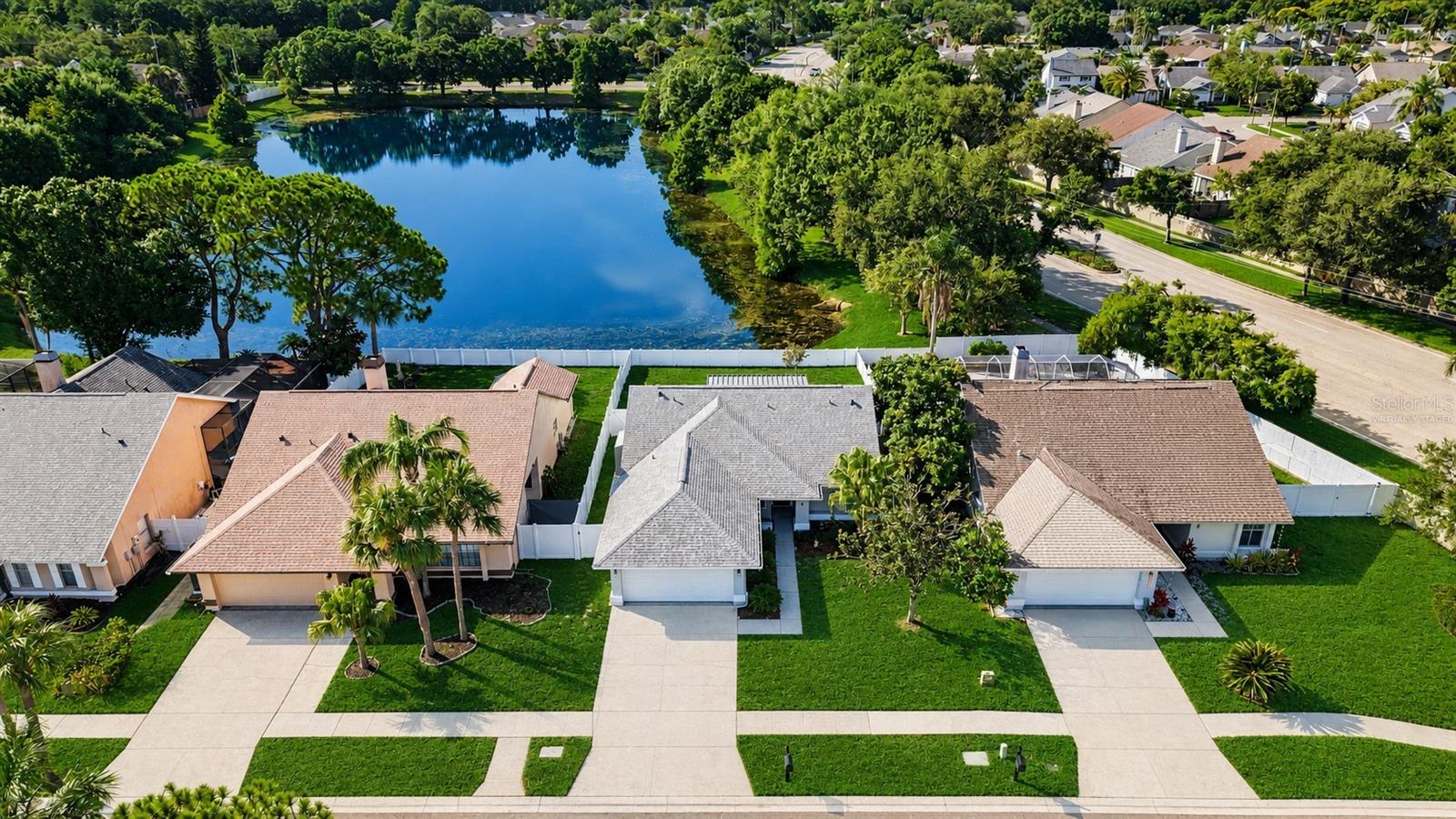 Photo of 8603 BOYSENBERRY DRIVE TAMPA FL 33635
