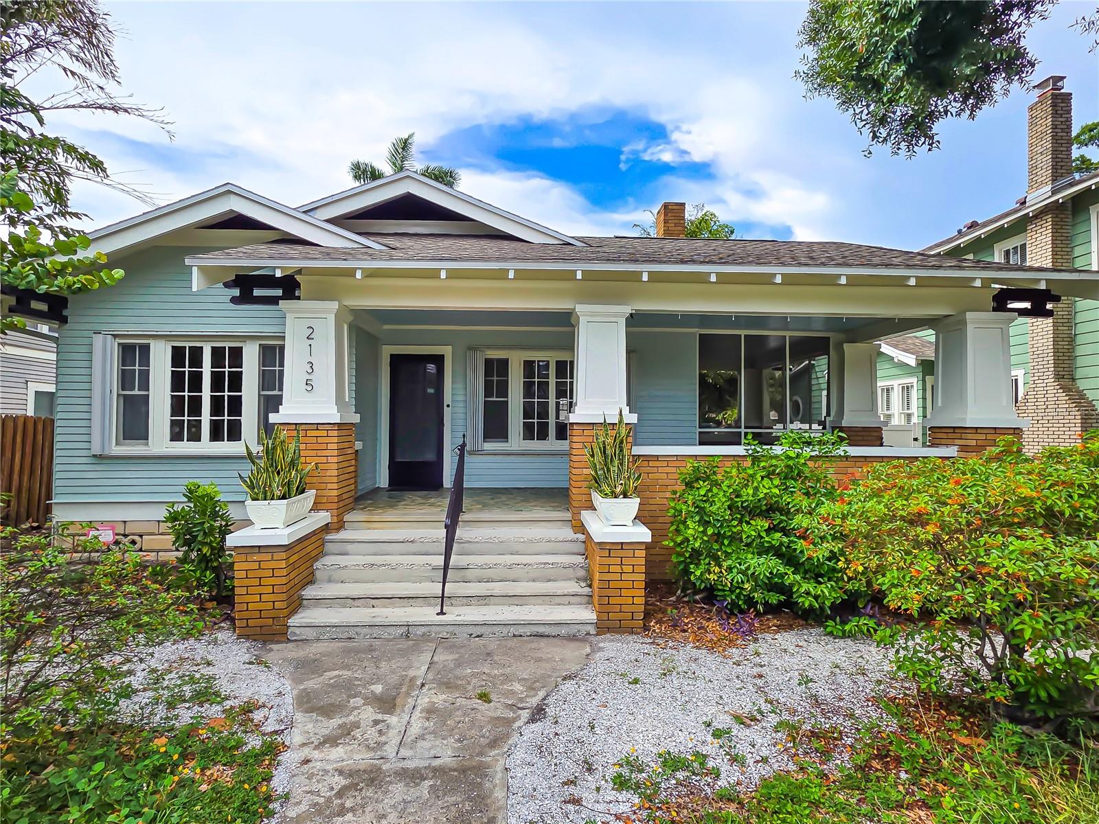 Photo of 2135 BURLINGTON AVENUE ST PETERSBURG FL 33713