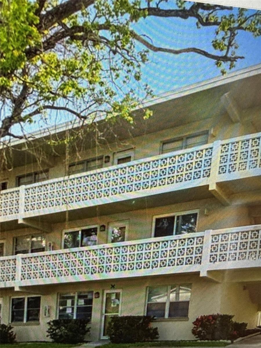 Photo of 8100 DR MARTIN LUTHER KING JR STREET #208 ST PETERSBURG FL 33702