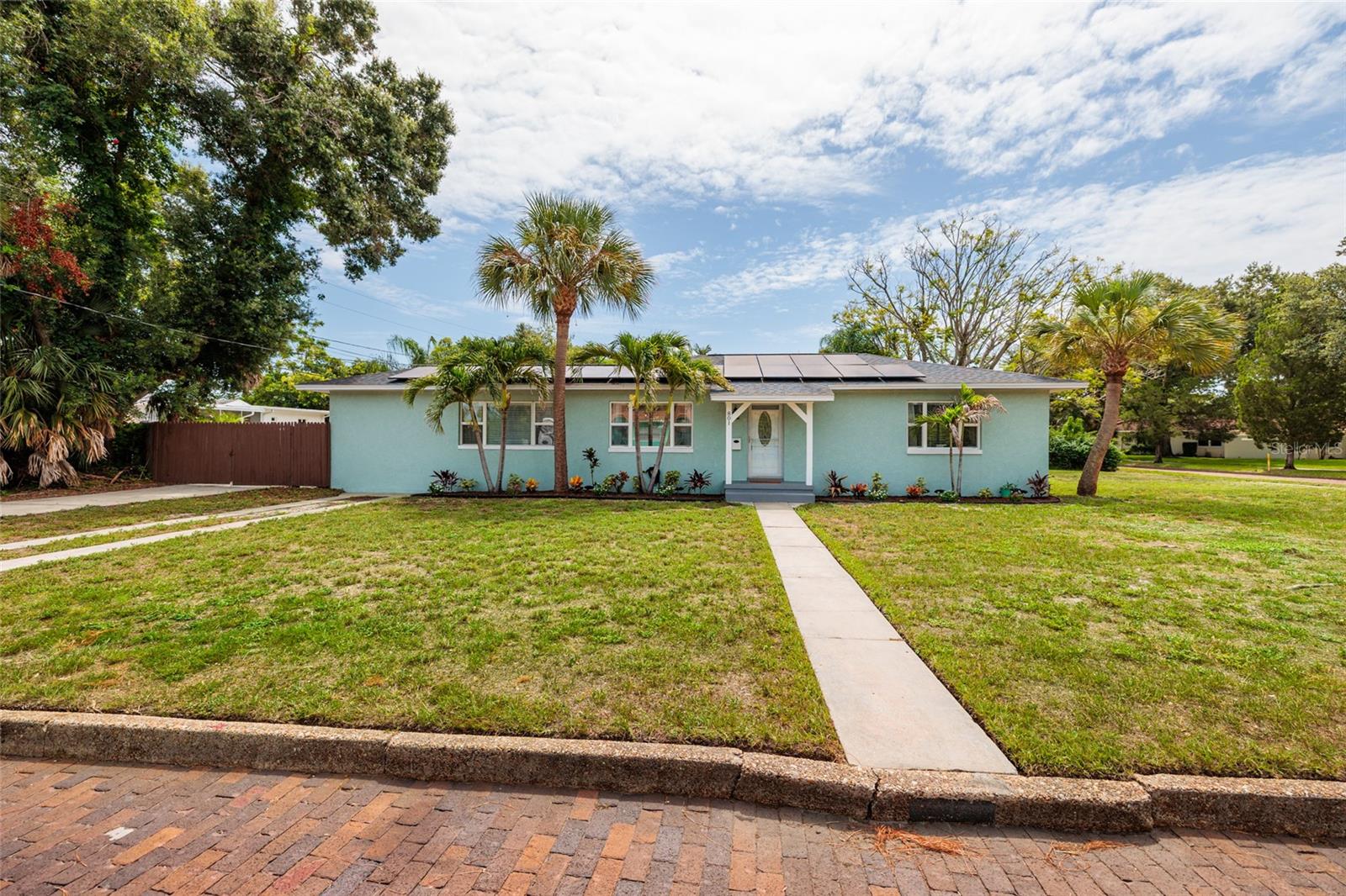 Photo of 801 61ST STREET ST PETERSBURG FL 33710