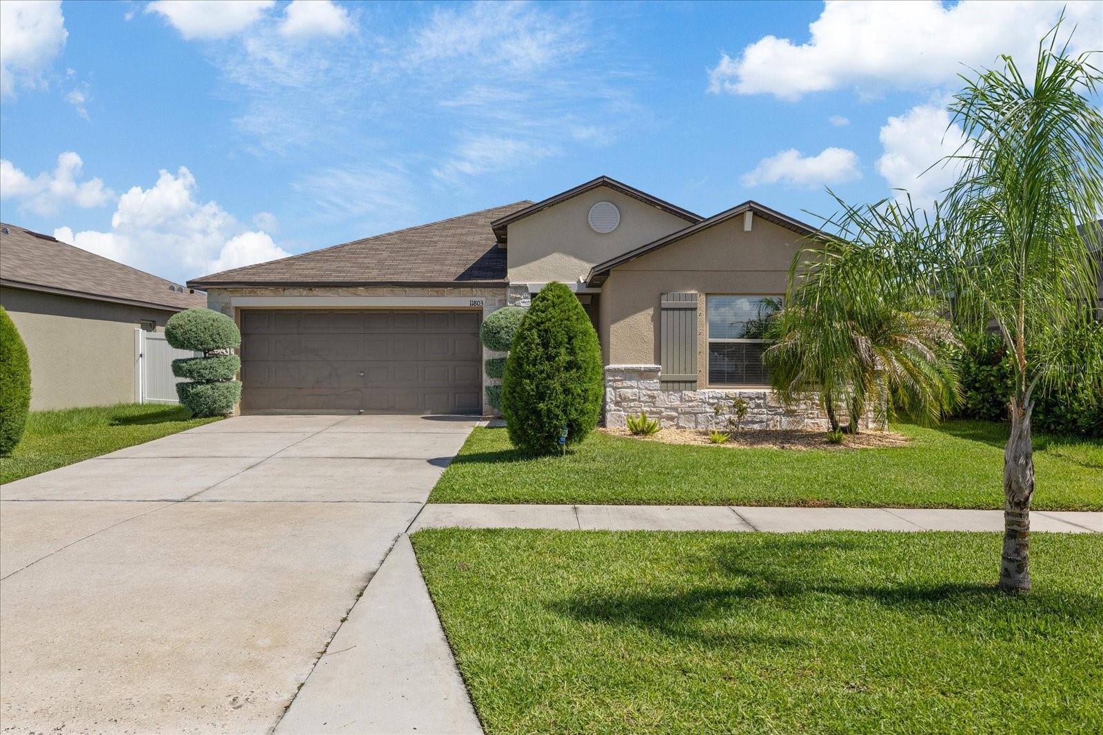 Photo of 11803 BLACKEYED SUSAN DRIVE RIVERVIEW FL 33579