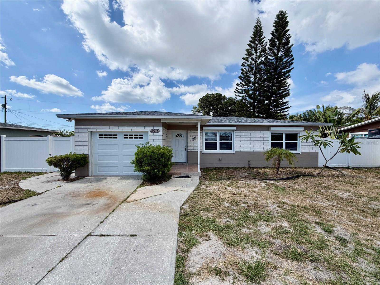 Photo of 4515 54TH AVENUE ST PETERSBURG FL 33714