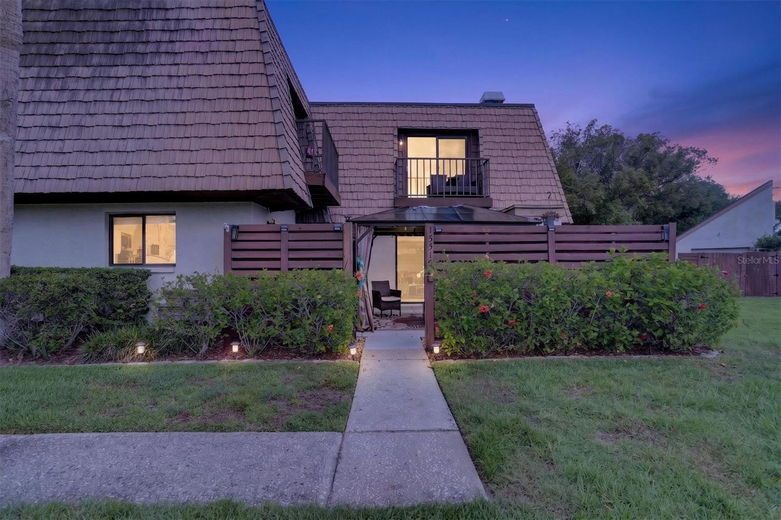 Photo of 15317 W POND WOODS DRIVE #103 TAMPA FL 33618