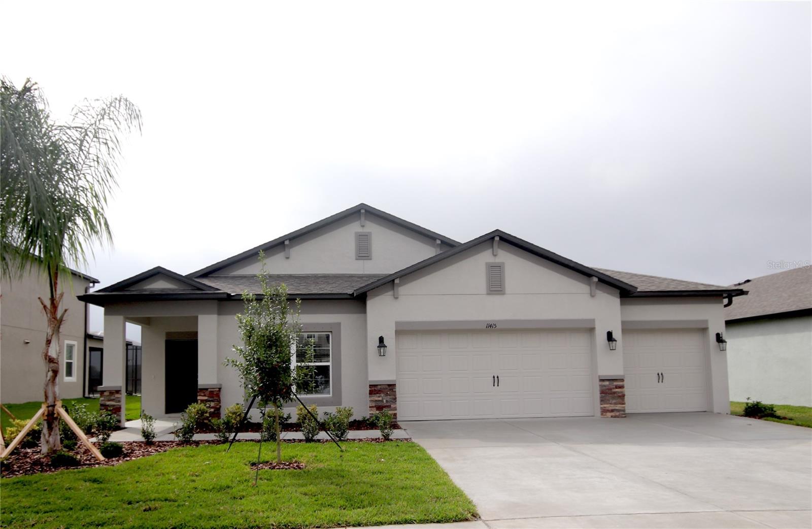 Photo of 11415 ACACIA GROVE LANE RIVERVIEW FL 33579