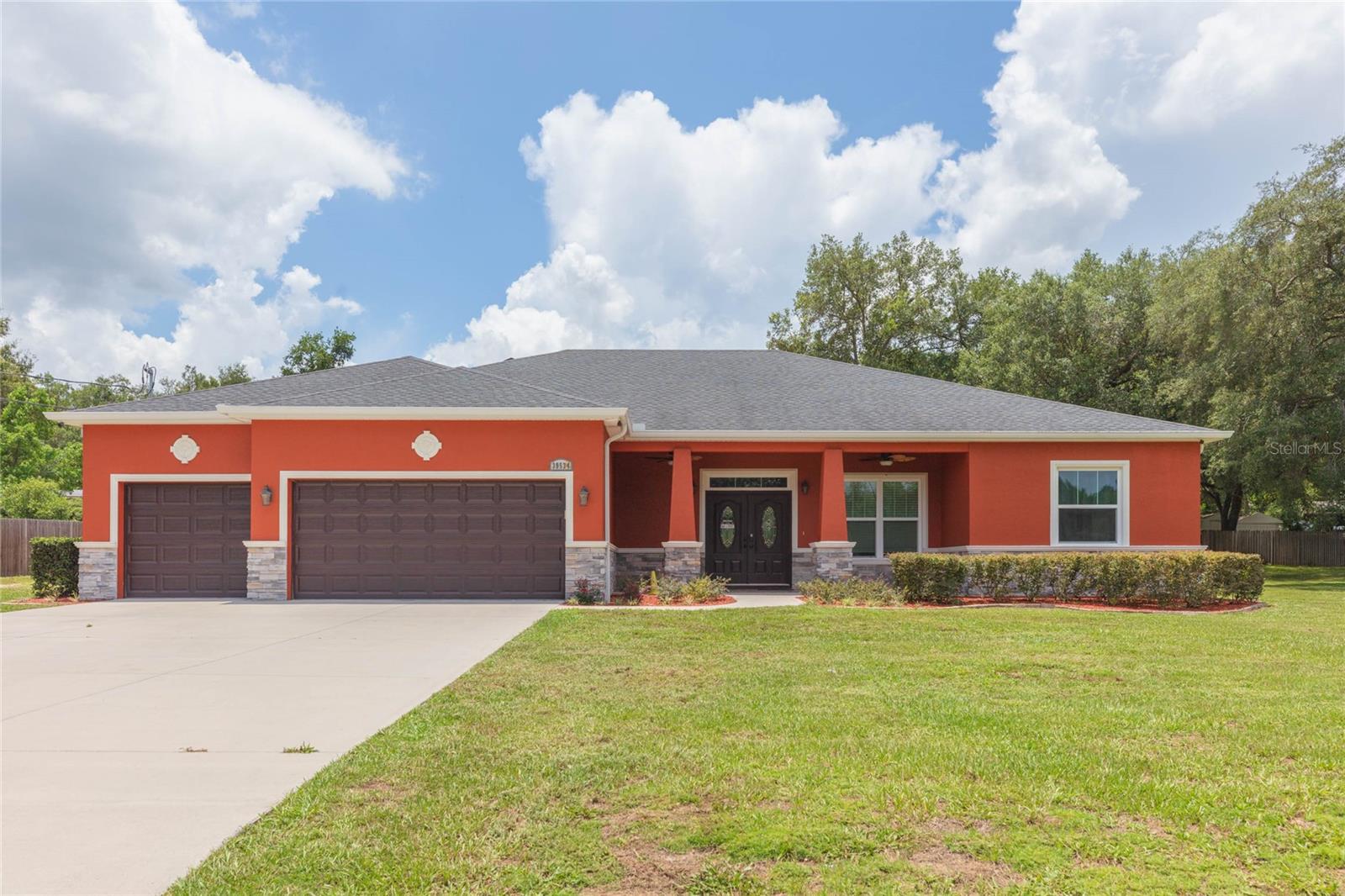 Photo of 39534 SUNBURST DRIVE DADE CITY FL 33525