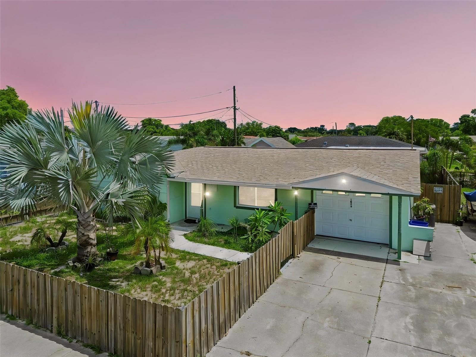 Photo of 1056 TAMARAC DRIVE HOLIDAY FL 34690
