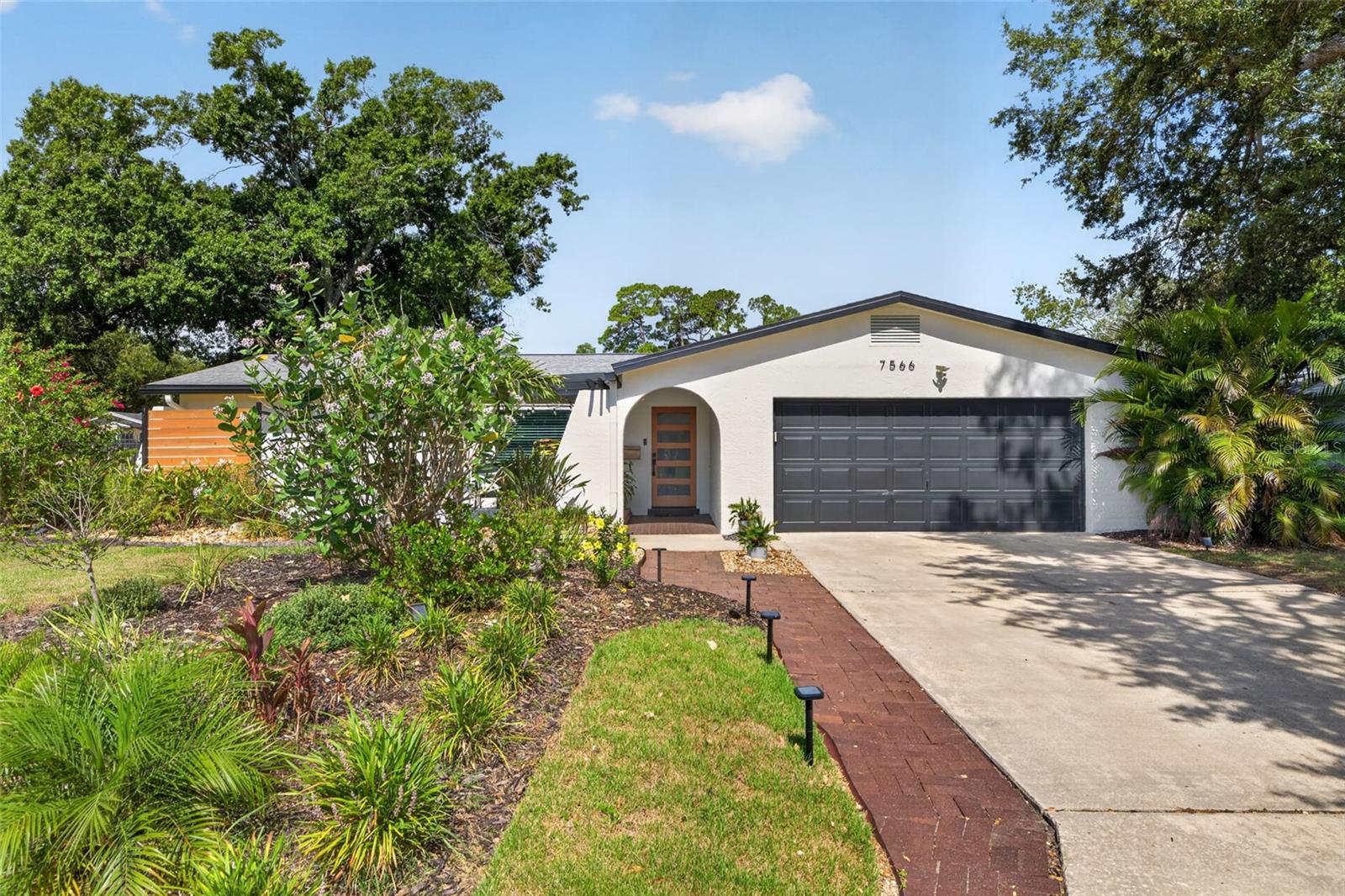 Photo of 7566 20TH STREET ST PETERSBURG FL 33702
