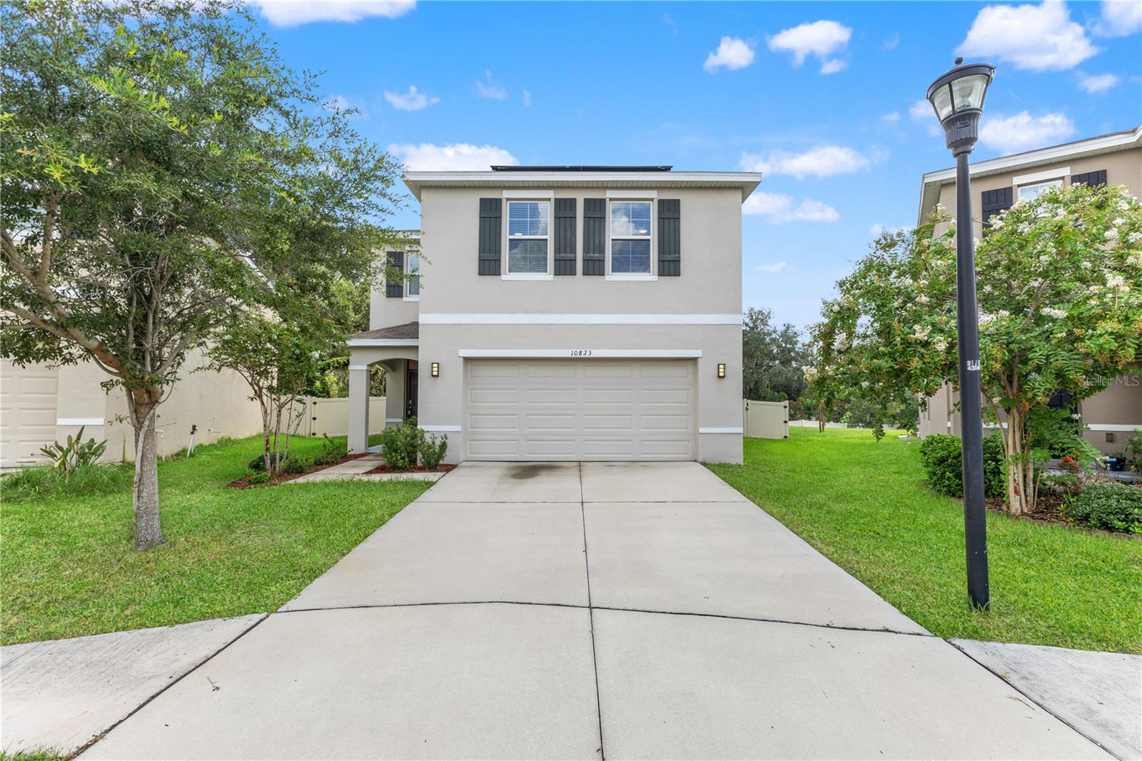 Photo of 10823 TRAILING VINE DRIVE TAMPA FL 33610
