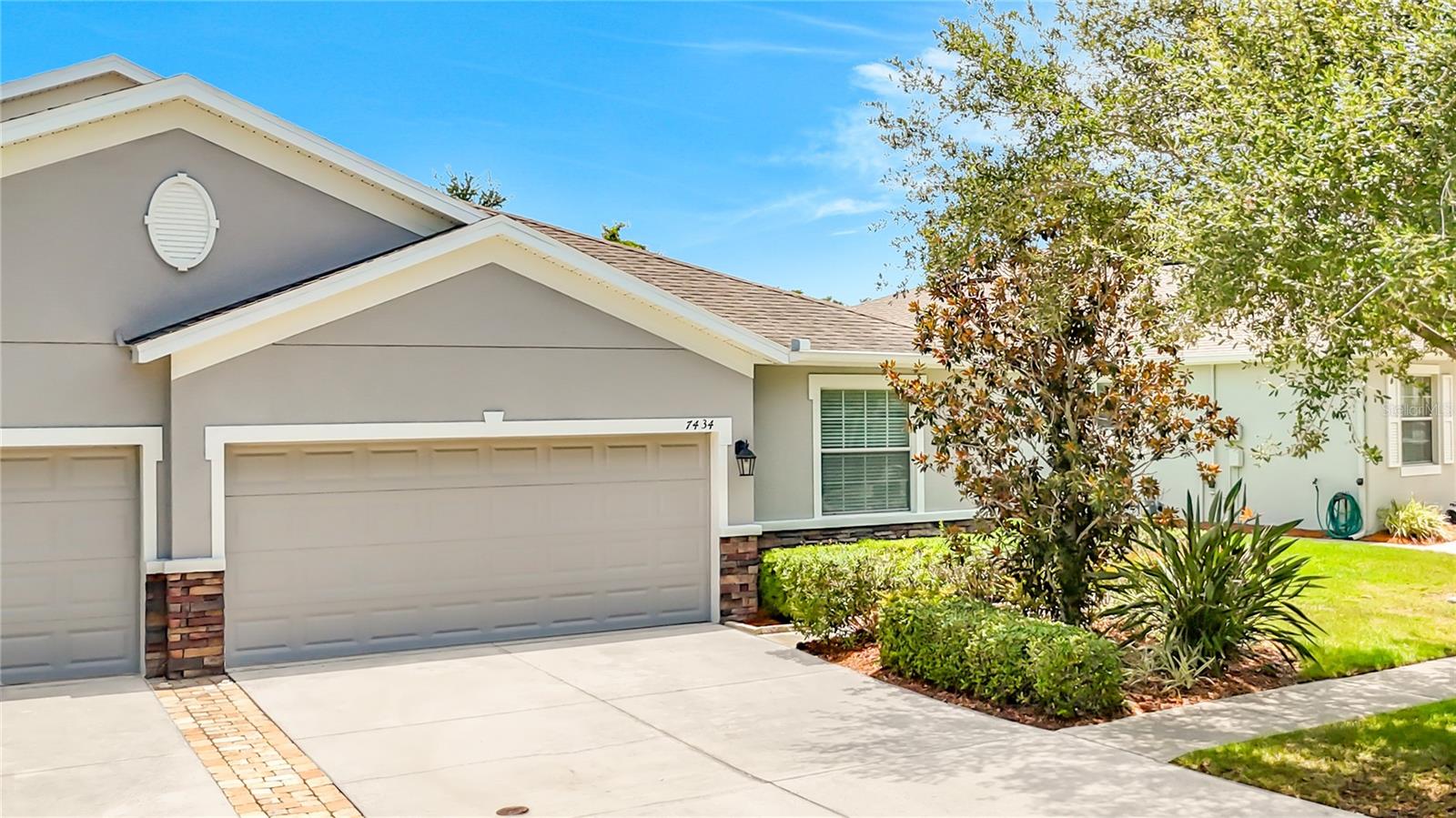 Photo of 7434 SURREY PINES DRIVE APOLLO BEACH FL 33572