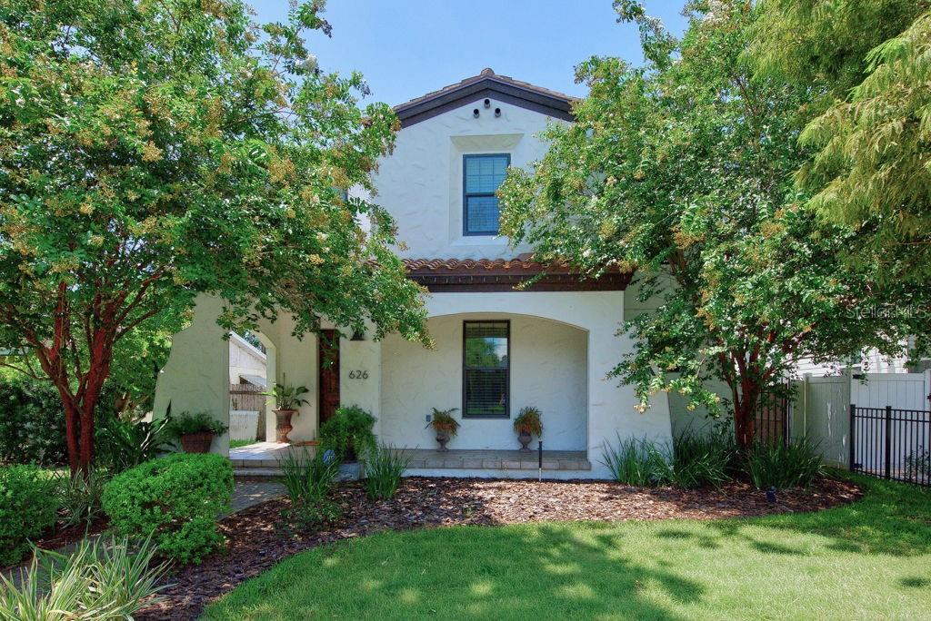 Photo of 626 35TH AVENUE ST PETERSBURG FL 33704
