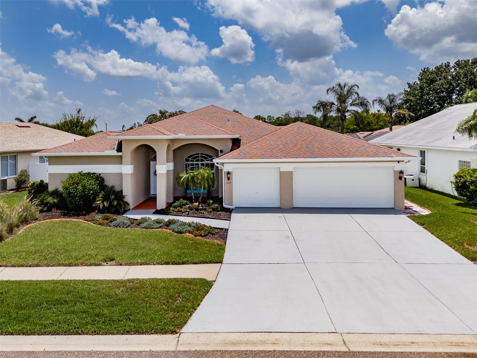 Photo of 1617 VISTOSO LANE SUN CITY CENTER FL 33573