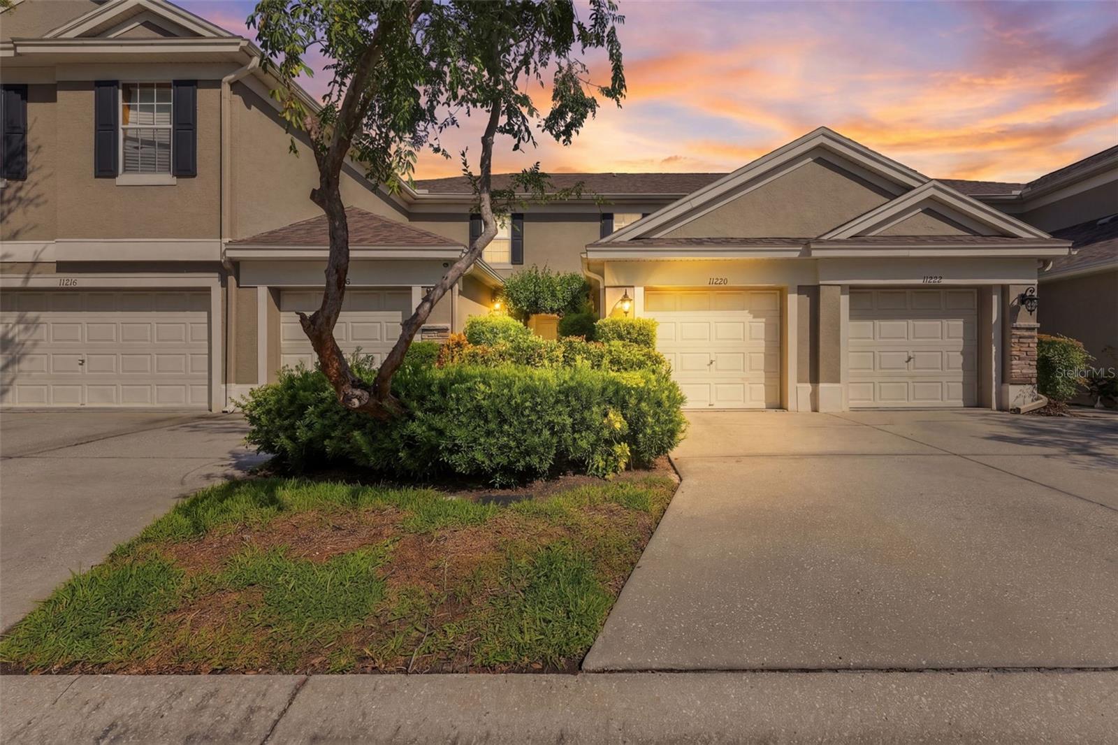 Photo of 11220 WINDSOR PLACE CIRCLE TAMPA FL 33626