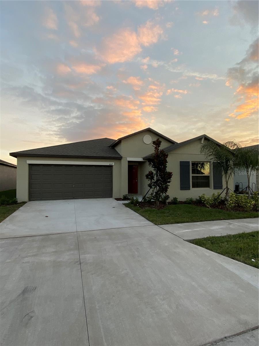 Photo of 10117 BERRYESSA AVENUE RIVERVIEW FL 33569