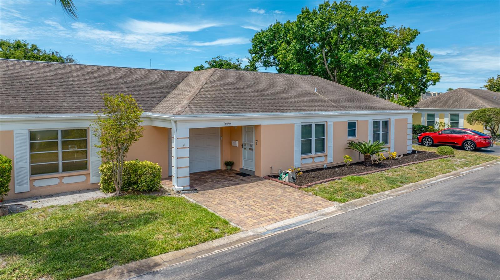 Photo of 8440 BRENTWOOD ROAD SEMINOLE FL 33777