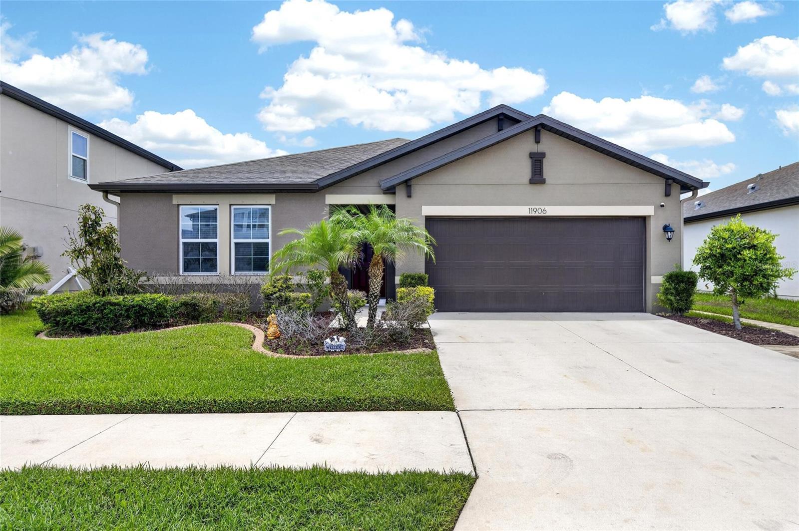 Photo of 11906 BAHIA VALLEY DRIVE RIVERVIEW FL 33579