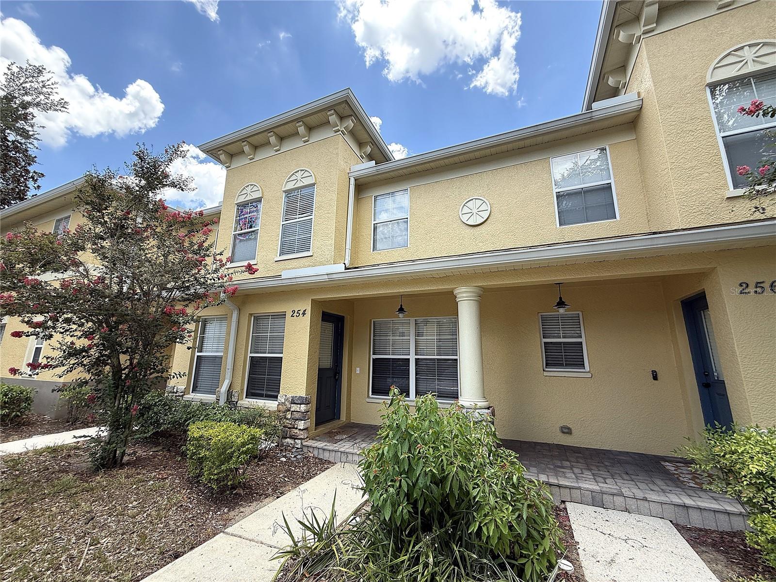 Photo of 254 CASTLEKEEPER PLACE VALRICO FL 33594