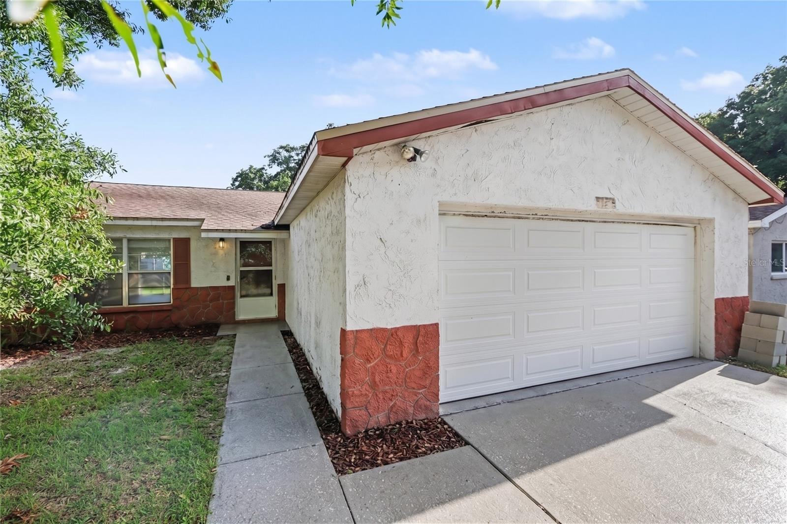 Photo of 1916 HUDSON COURT OLDSMAR FL 34677