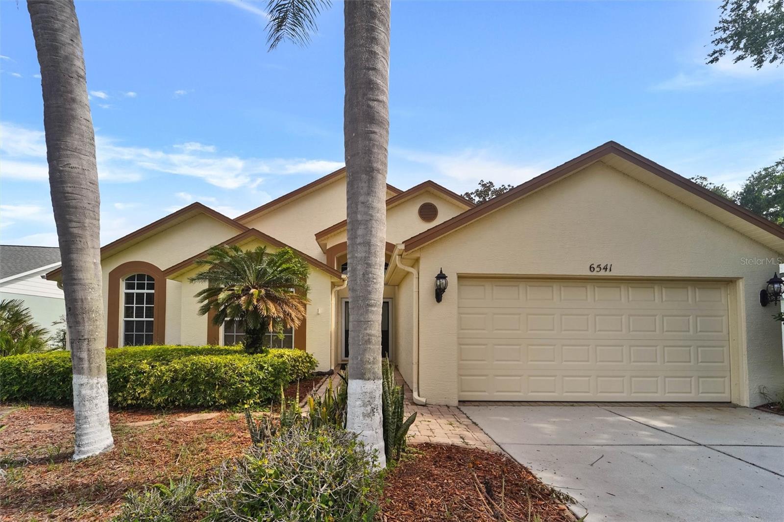 Photo of 6541 COUNTRY RIDGE LANE NEW PORT RICHEY FL 34655