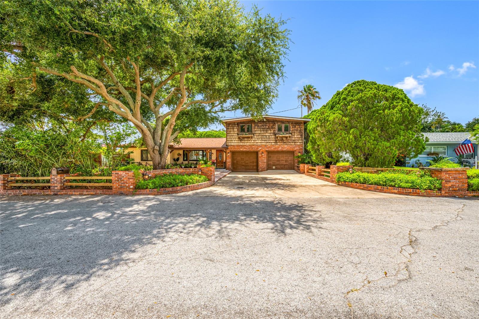 Photo of 1488 LACONIA DRIVE CLEARWATER FL 33764