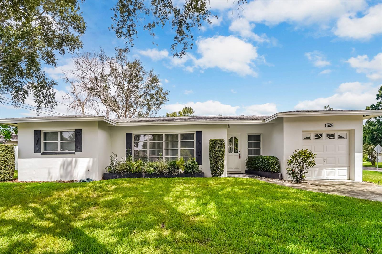 Photo of 1326 ST THOMAS DRIVE CLEARWATER FL 33756