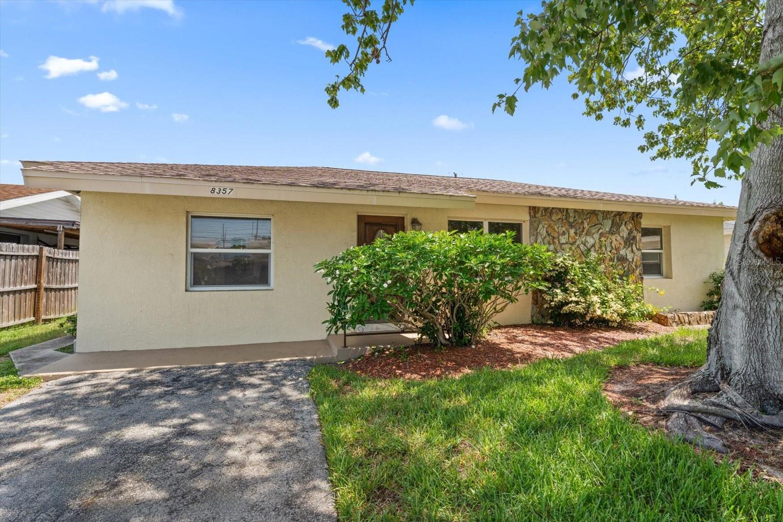 Photo of 8357 75TH AVENUE SEMINOLE FL 33777